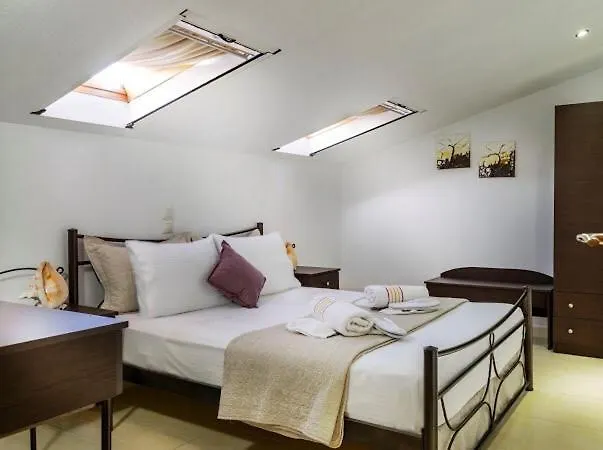 Anna Maria Views Apartamento *