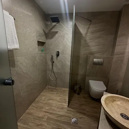 Anna Maria Views Апартаменты Неос-Мармарас