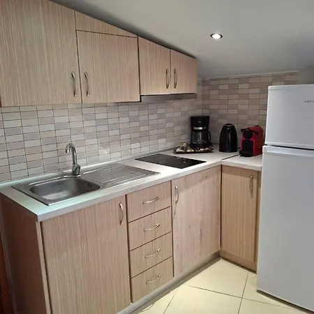 Апартаменты Anna Maria Views *